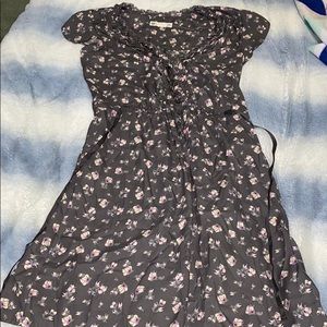 American eagle tie in back dress